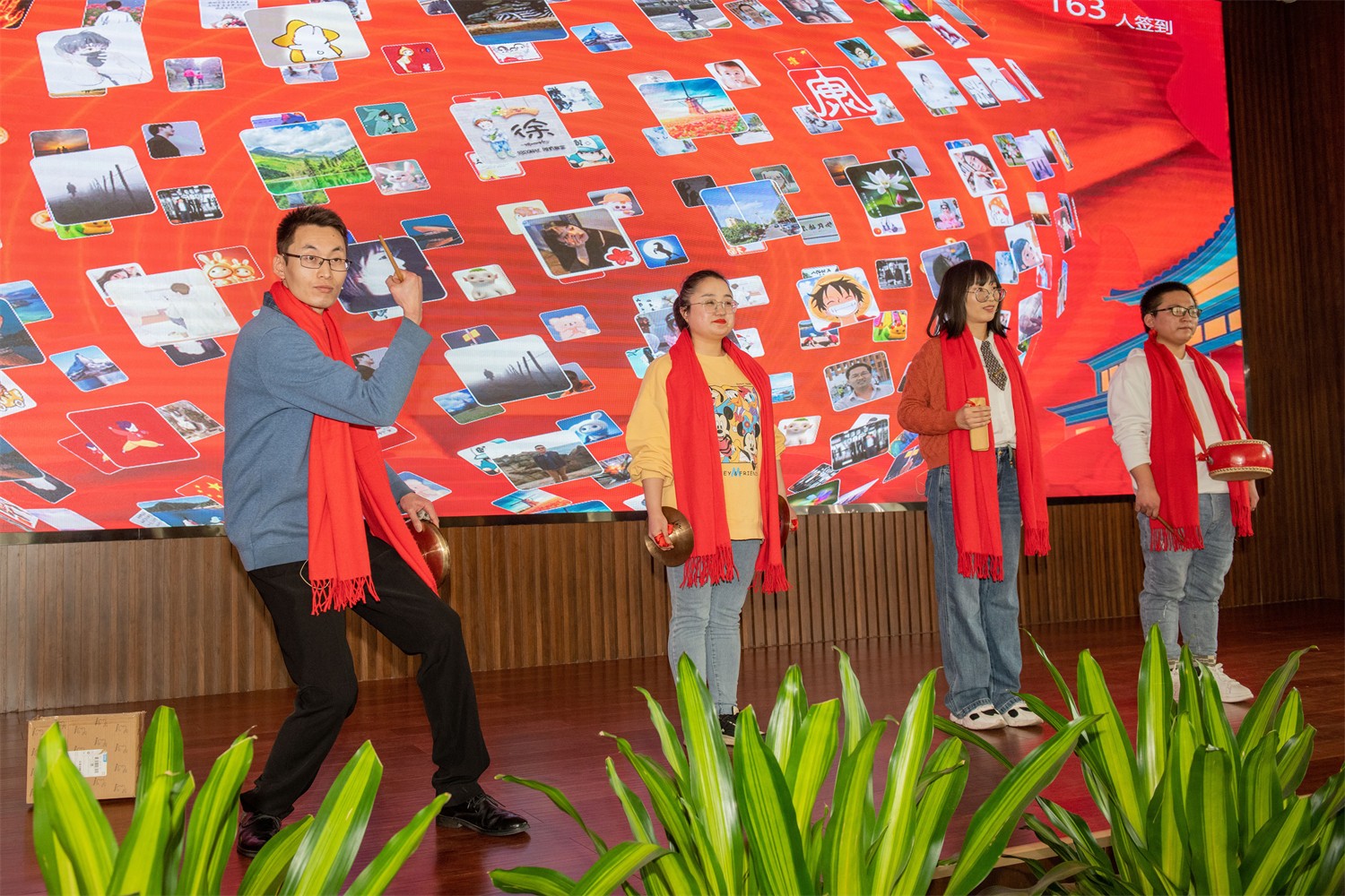 “點(diǎn)亮青春，圓夢(mèng)義鐵”公司青年人才聯(lián)誼會(huì)成功舉辦